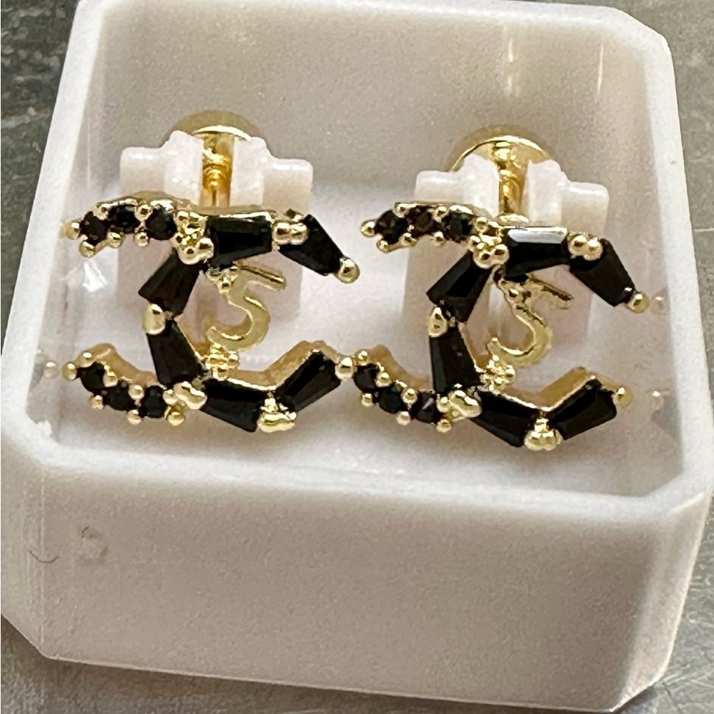 Mini Screw Back Earrings